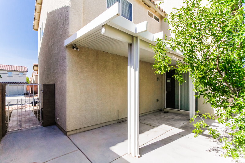 2,215/Mo, 84 Japonica Ave Las Vegas, NV 89183 Rear View