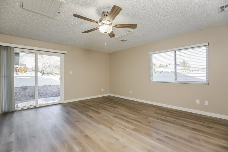 4,060/Mo, 8240 Stapleton Avenue Las Vegas, NV 89145 Living Room View