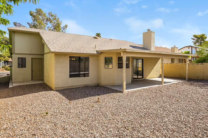 2,105/Mo, 831 Anchor Dr Henderson, NV 89015 Rear View