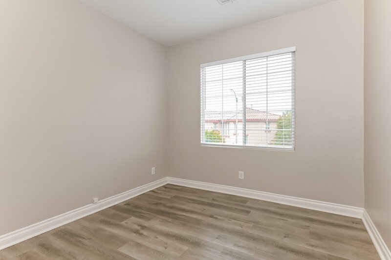 2,025/Mo, 10529 Allegrini Dr Las Vegas, NV 89141 Bedroom View 3
