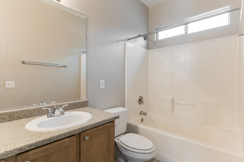 2,025/Mo, 10529 Allegrini Dr Las Vegas, NV 89141 Bathroom View