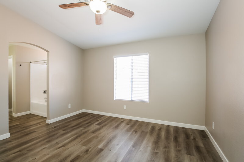 2,030/Mo, 2920 Meadow Flower Ave North Las Vegas, NV 89031 Main Bedroom View