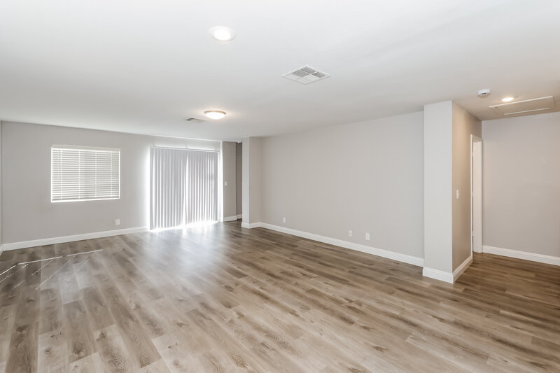 1,865/Mo, 840 Cotton Wind St Henderson, NV 89011 Living Room View 3