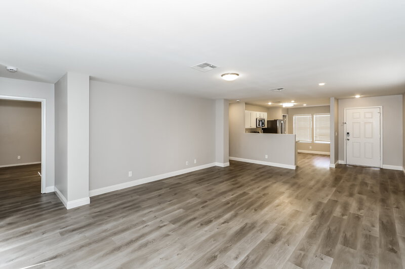 1,865/Mo, 840 Cotton Wind St Henderson, NV 89011 Living Room View 4