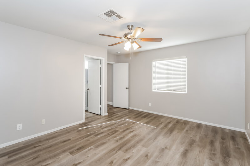 1,865/Mo, 840 Cotton Wind St Henderson, NV 89011 Main Bedroom View 2