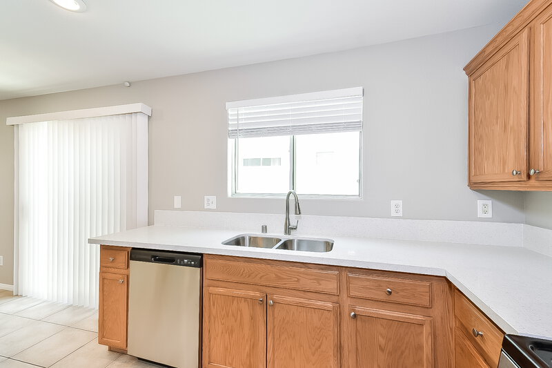 2,375/Mo, 9503 Grandview Spring Ave Las Vegas, NV 89166 Kitchen View 2