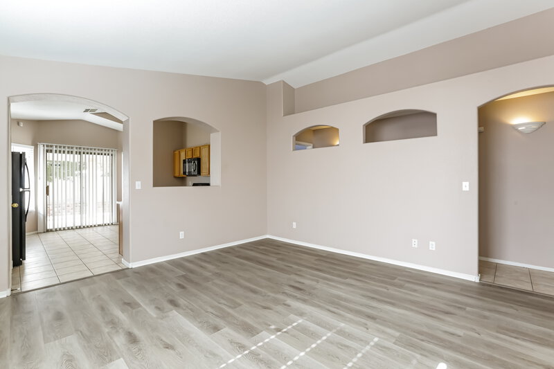 2,270/Mo, 10205 Barrel Ridge St Las Vegas, NV 89183 Living Room View 2