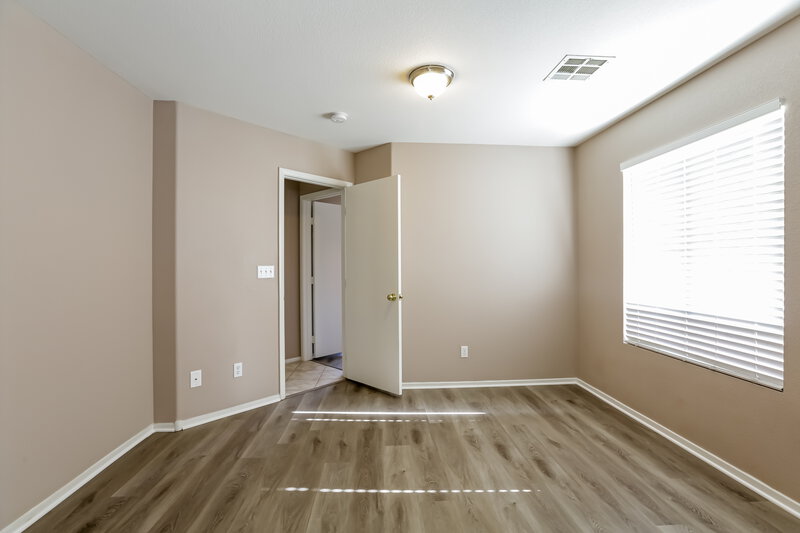 2,270/Mo, 10205 Barrel Ridge St Las Vegas, NV 89183 Office View