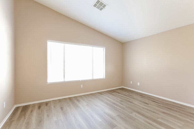 2,270/Mo, 10205 Barrel Ridge St Las Vegas, NV 89183 Main Bedroom View