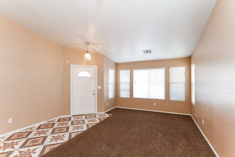 2,015/Mo, 517 Rancho del Mar Way North Las Vegas, NV 89031 Living Room View