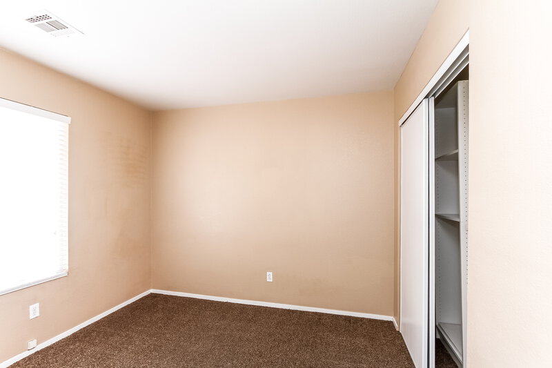 2,015/Mo, 517 Rancho del Mar Way North Las Vegas, NV 89031 Bedroom View