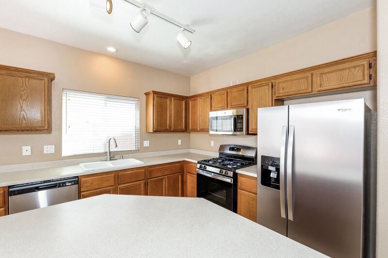 2,075/Mo, 1128 Bistro Bay Ave North Las Vegas, NV 89086 Kitchen View