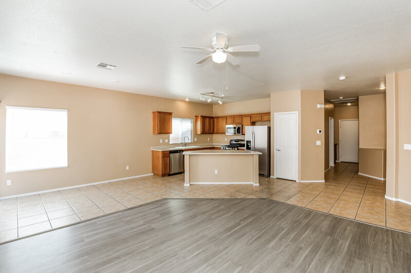 2,075/Mo, 1128 Bistro Bay Ave North Las Vegas, NV 89086 Family Room View 2