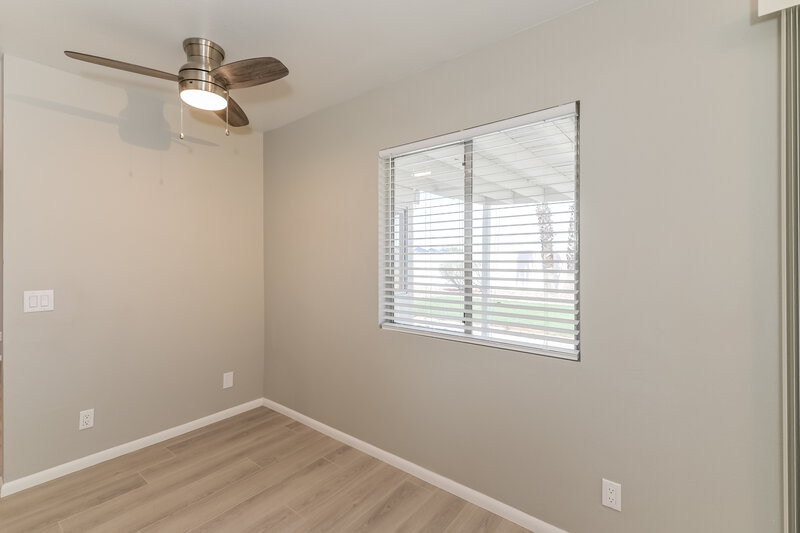 2,030/Mo, 364 Toyabe St Henderson, NV 89015 Bedroom View 3