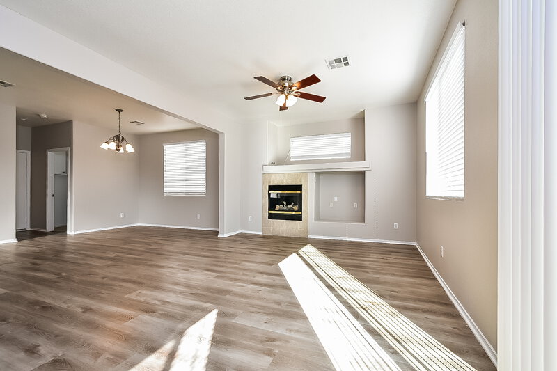 2,240/Mo, 6714 Cinnabar Coast Ln North Las Vegas, NV 89084 Living Room View