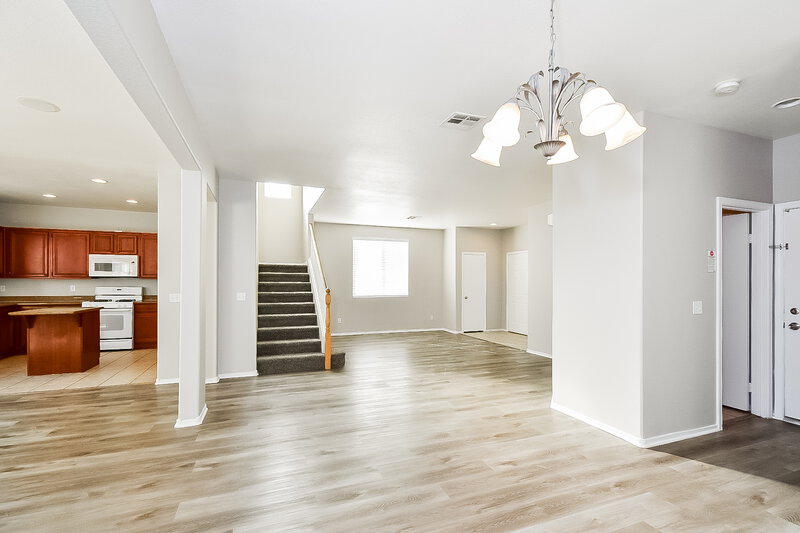 2,240/Mo, 6714 Cinnabar Coast Ln North Las Vegas, NV 89084 Dining Room View