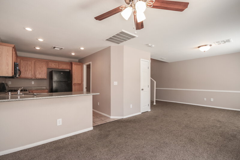 1,880/Mo, 6521 Belgrave Hall Ln Las Vegas, NV 89122 Dining Area View