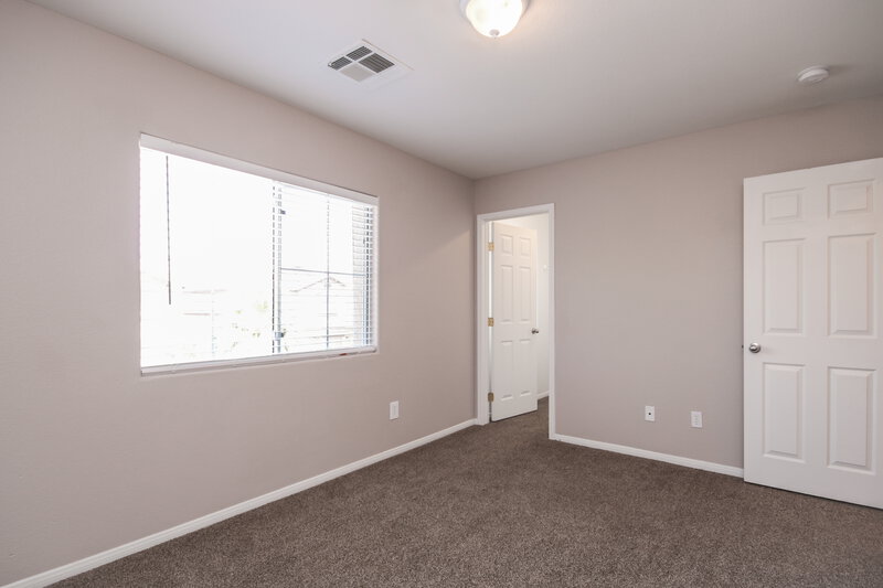1,880/Mo, 6521 Belgrave Hall Ln Las Vegas, NV 89122 Bedroom View 2