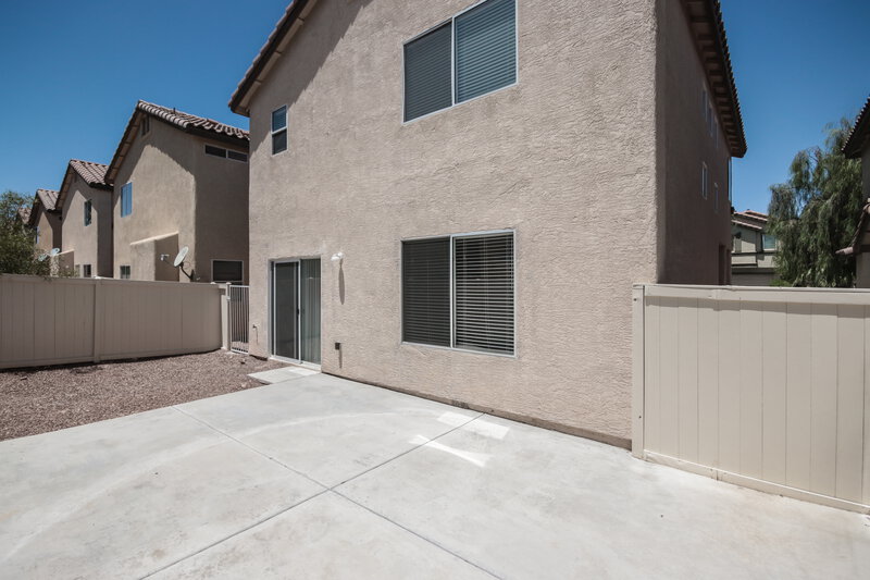 1,880/Mo, 6521 Belgrave Hall Ln Las Vegas, NV 89122 Rear View