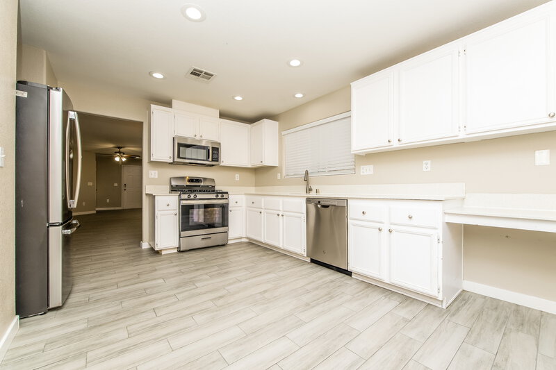 1,920/Mo, 6523 Copper Smith Ct North Las Vegas, NV 89084 Misc View