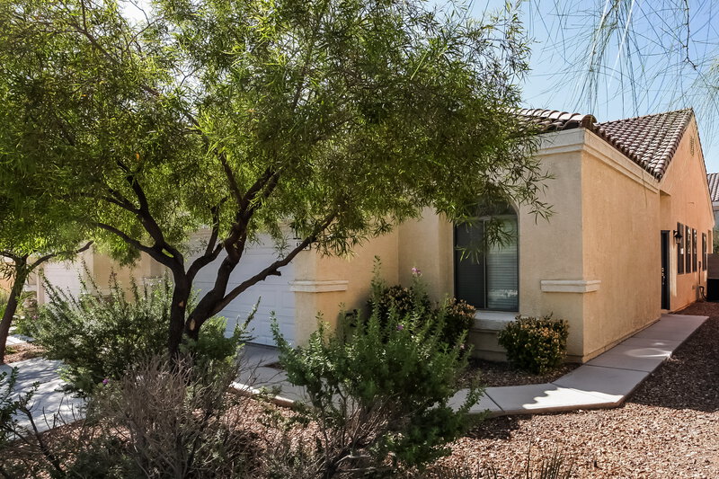 1,740/Mo, 9145 Dorrell Ln Las Vegas, NV 89149 Front View