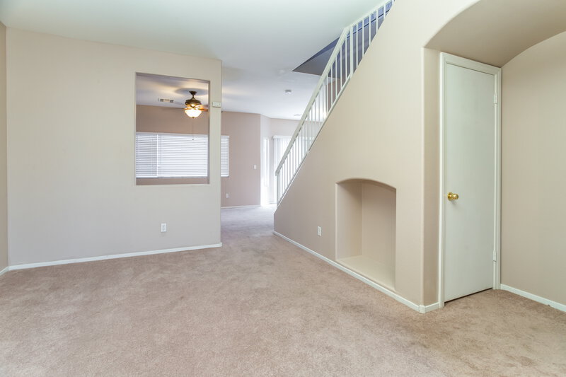 2,050/Mo, 10369 Timber Canyon Ave Las Vegas, NV 89129 Living Room View 2