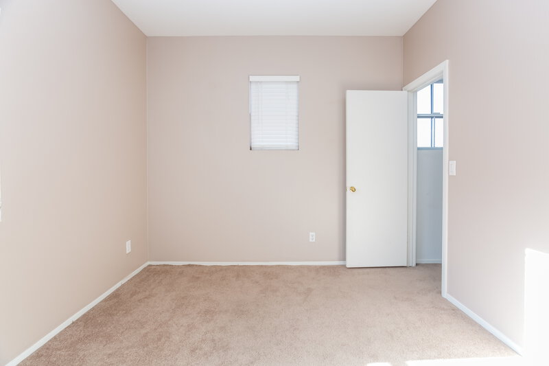 2,050/Mo, 10369 Timber Canyon Ave Las Vegas, NV 89129 Bedroom View 2