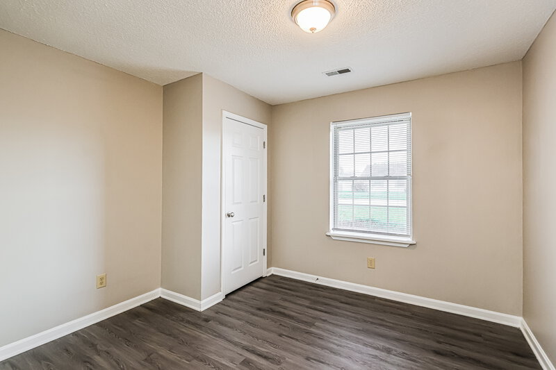 1,865/Mo, 3421 Morgan Trail Jeffersonville, IN 47130 Bedroom View