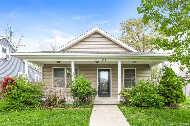 1,505/Mo, 1044 Avondale Ct Jeffersonville, IN 47130 External View