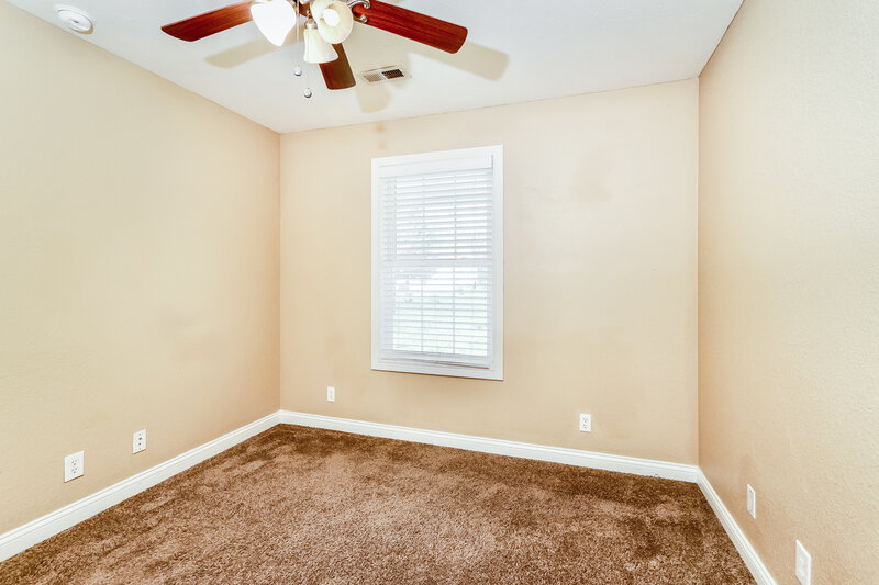 1,505/Mo, 1044 Avondale Ct Jeffersonville, IN 47130 Bedroom View 2