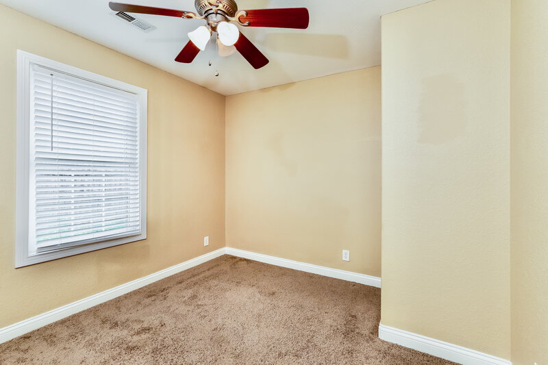 1,505/Mo, 1044 Avondale Ct Jeffersonville, IN 47130 Bedroom View 3