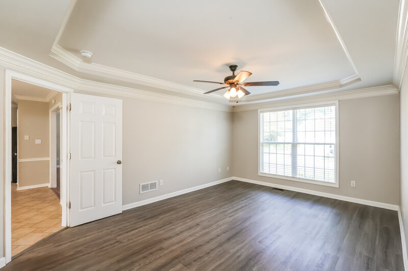 1,895/Mo, 10500 Sandbourne Way Louisville, KY 40241 Main Bedroom View