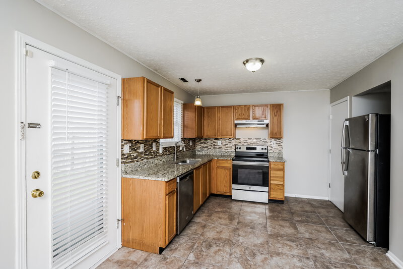 1,900/Mo, 6516 Hunters Creek Blvd Louisville, KY 40258 Misc View 4