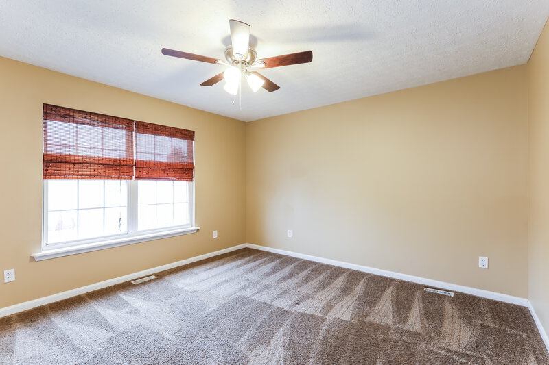 1,845/Mo, 7008 Hollow Oaks Dr Louisville, KY 40291 Bedroom View 2