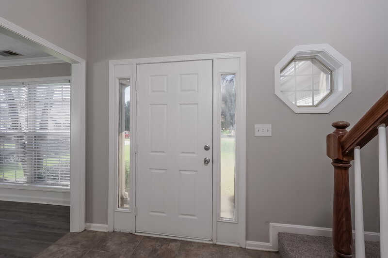 2,870/Mo, 8507 Bucking Trail Ct Louisville, KY 40291 Foyer View