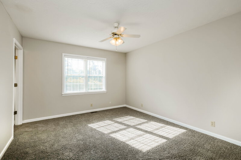 1,675/Mo, 291 Agin Way Milton, KY 40045 Main Bedroom View