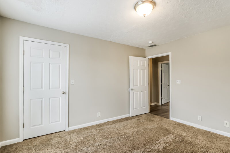 1,505/Mo, 90 Hillwood Dr Milton, KY 40045 Bedroom View 3