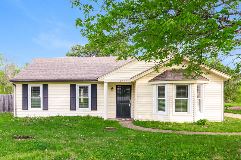 1,770/Mo, 7900 Rochelle Rd Louisville, KY 40228 External View
