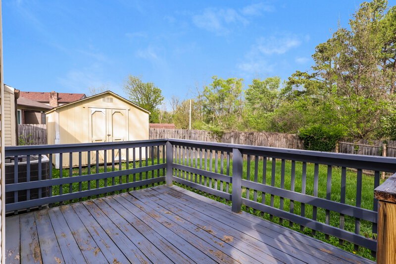1,770/Mo, 7900 Rochelle Rd Louisville, KY 40228 Deck View