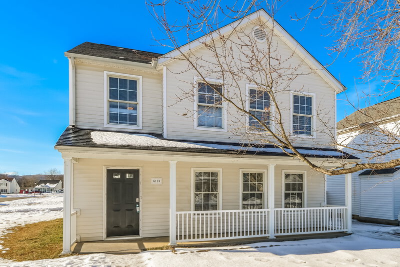 1,880/Mo, 6113 Maravian Dr Louisville, KY 40258 Front View