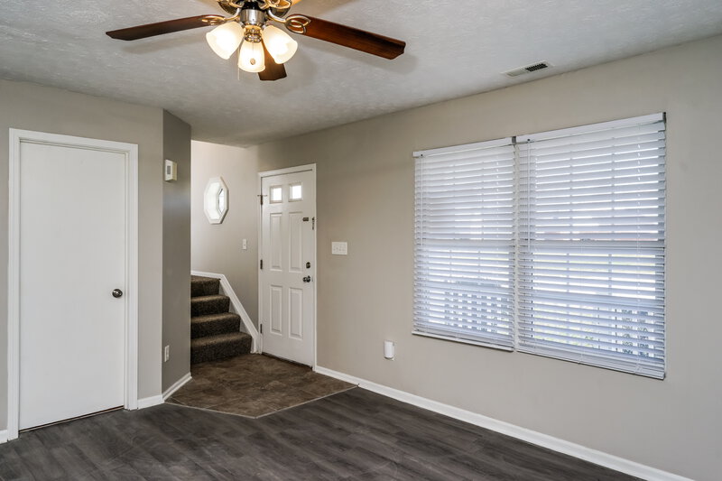 1,775/Mo, 6311 Hackel Dr Louisville, KY 40258 Misc View 3