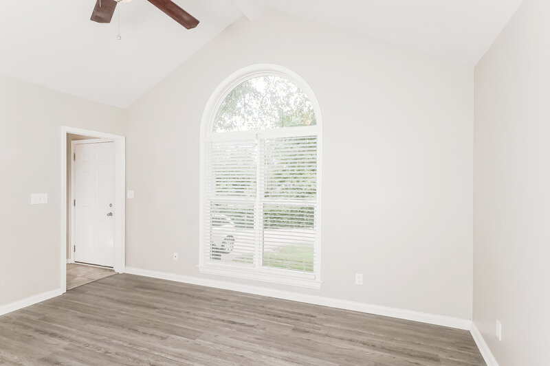 2,115/Mo, 1818 Jefferson Ave Louisville, KY 40242 Misc View 2