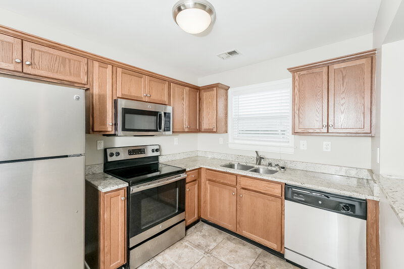2,115/Mo, 1818 Jefferson Ave Louisville, KY 40242 Misc View 6