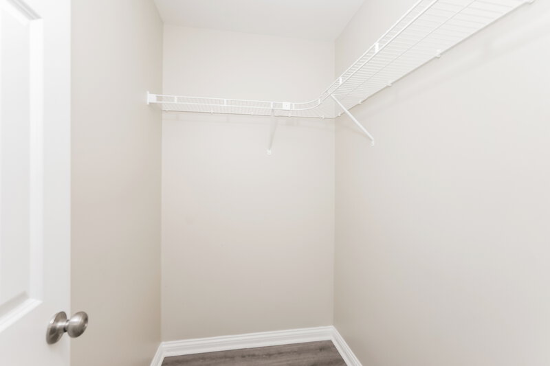 2,115/Mo, 1818 Jefferson Ave Louisville, KY 40242 Amenities View