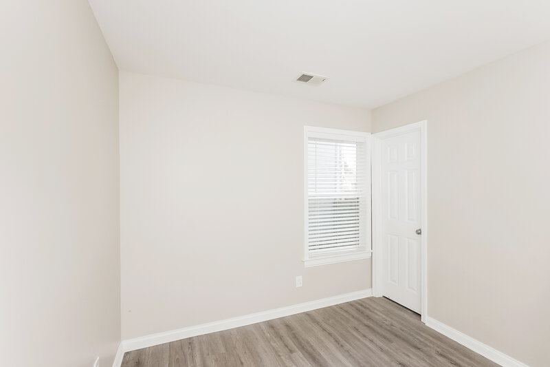 2,115/Mo, 1818 Jefferson Ave Louisville, KY 40242 Misc View 12