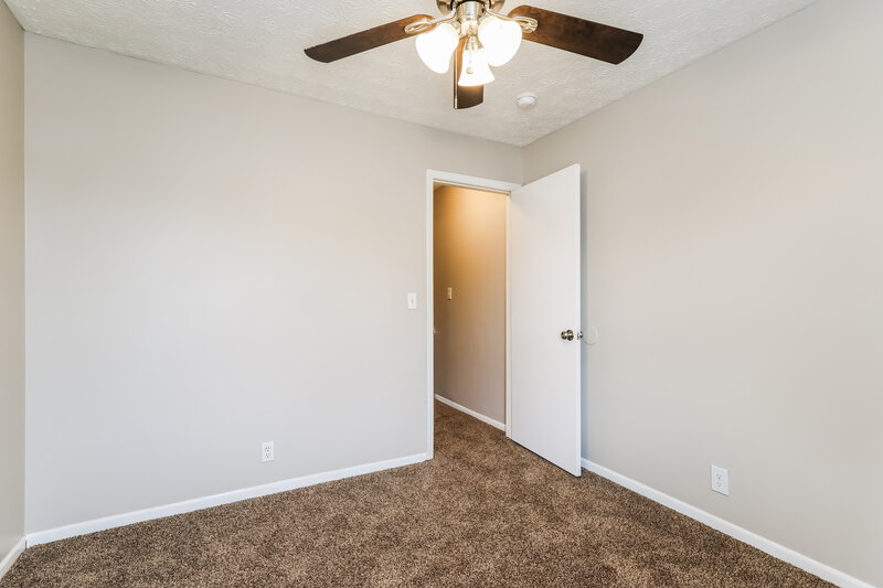 1,585/Mo, 6220 Maravian Dr Louisville, KY 40258 Misc View 10