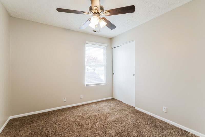 1,585/Mo, 6220 Maravian Dr Louisville, KY 40258 Misc View 11