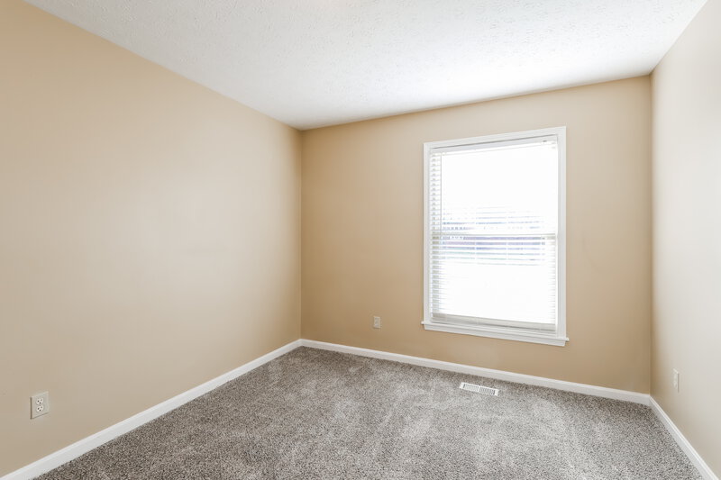 1,345/Mo, 1914 Arboro Pl Louisville, KY 40220 Bedroom View 3