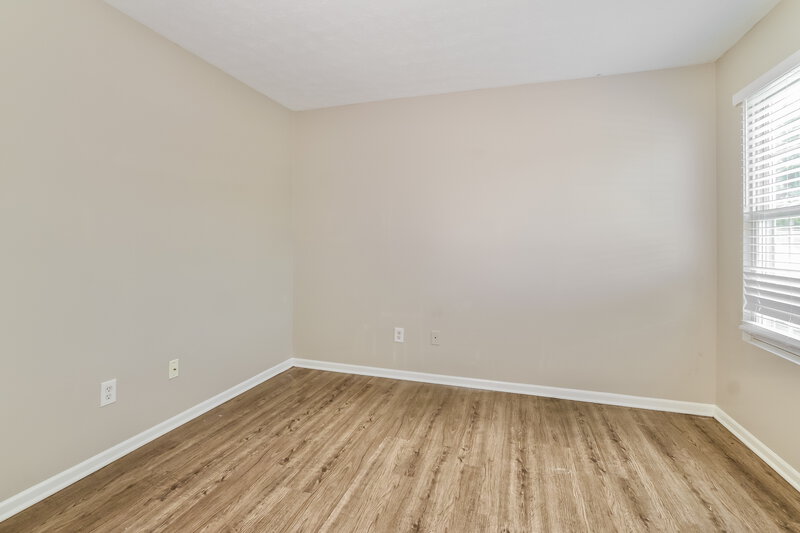 1,965/Mo, 6714 Hunters Creek Blvd Louisville, KY 40258 Bedroom View 2