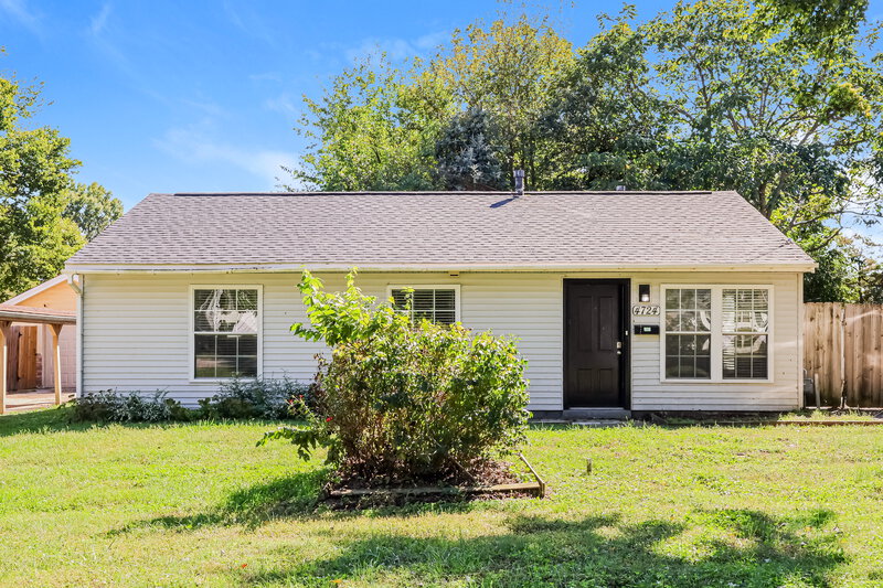 1,720/Mo, 4724 Granada Dr Louisville, KY 40272 External View